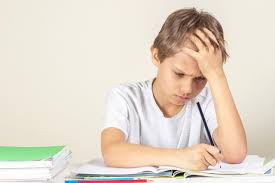 What time does Secondary School start and finish in the UK?