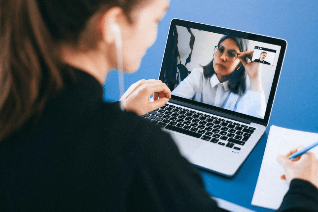 Can Teachers See Your Screen on Google Meet (When the Camera is Off)