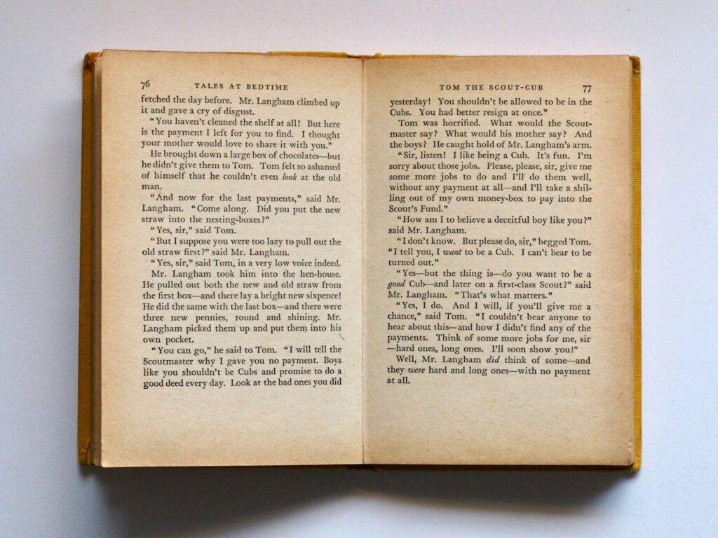 What are 7 Different Types of Paragraphs? (With Examples)