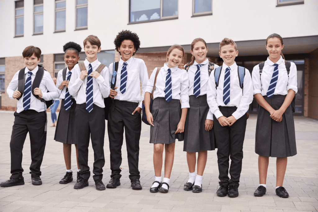 What curriculum do private schools follow?