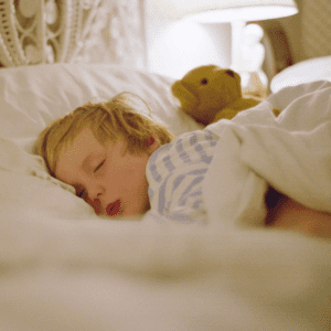 What time do Primary Schools start and finish in the UK?