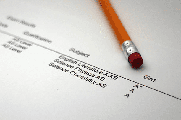 Can you lie about GCSE Grades on UCAS?