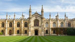 How hard is it to get into Oxford or Cambridge?