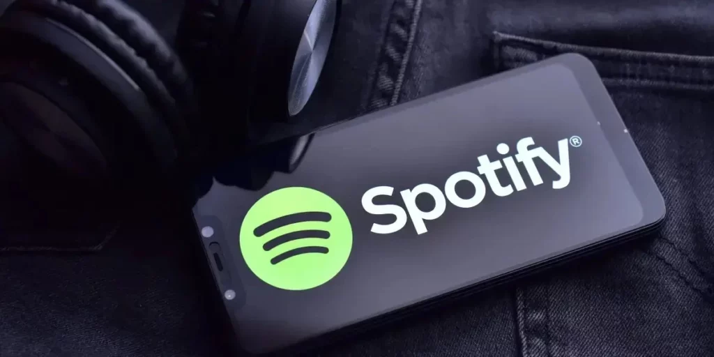 spotify logo; Why Is Spotify Playing Recommended Songs?